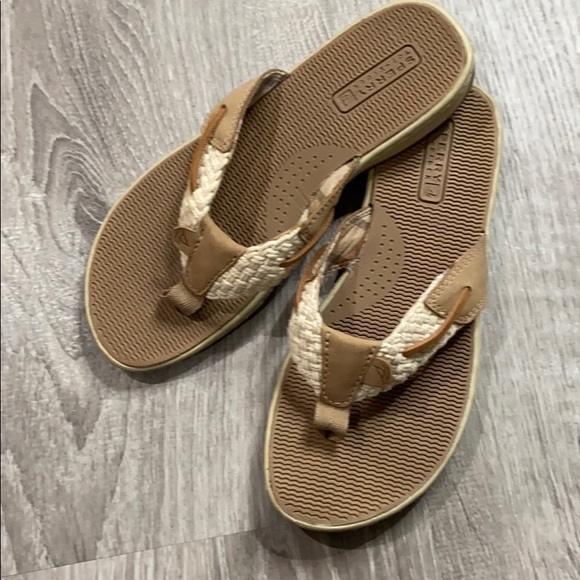 sperry parrotfish flip flop